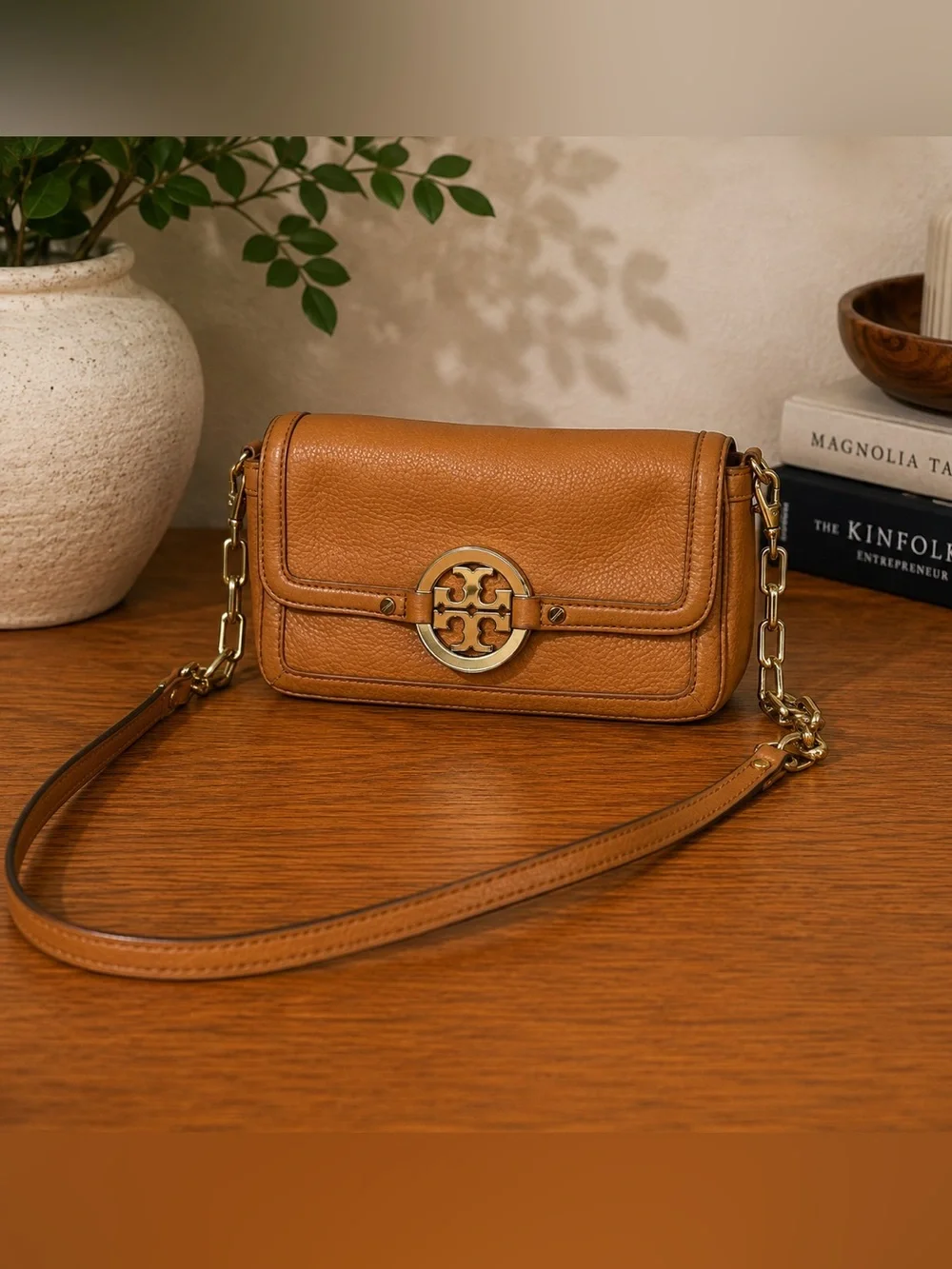 Tory Burch Amanda Mini Crossbody Tan Pebbled Leather Chain Strap Shoulder Bag